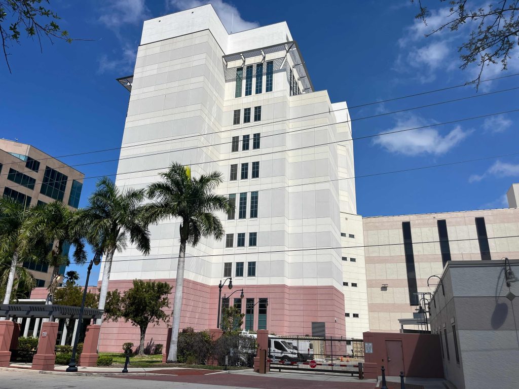 Lee County Courthouse at 2075 Dr Martin Luther King Jr Blvd, Fort Myers, FL - a central location for individuals seeking a Fort Myers probate lawyer or Lee County probate attorney for estate administration