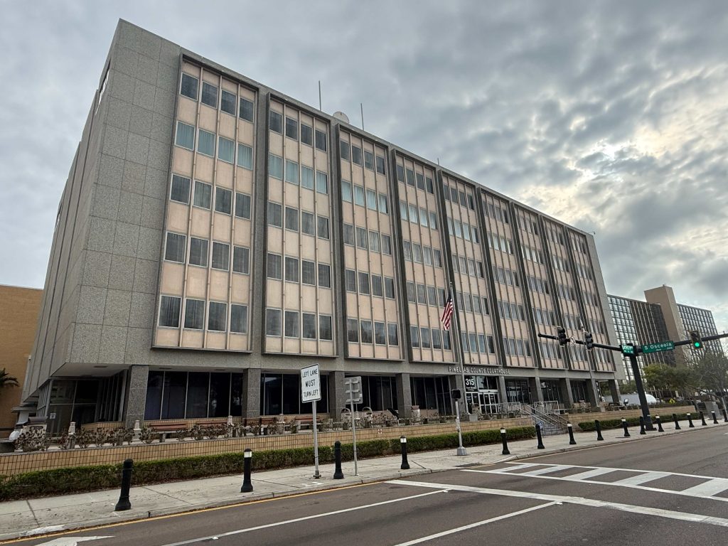 Clearwater Courthouse (venue for North Pinellas County probate cases) exterior at 315 Court St., home to the Pinellas County Clerk of Court Probate Department in Room 106. Florida Probate Law Group provides flat fee estate administration for families in Clearwater and the Sixth Judicial Circuit.