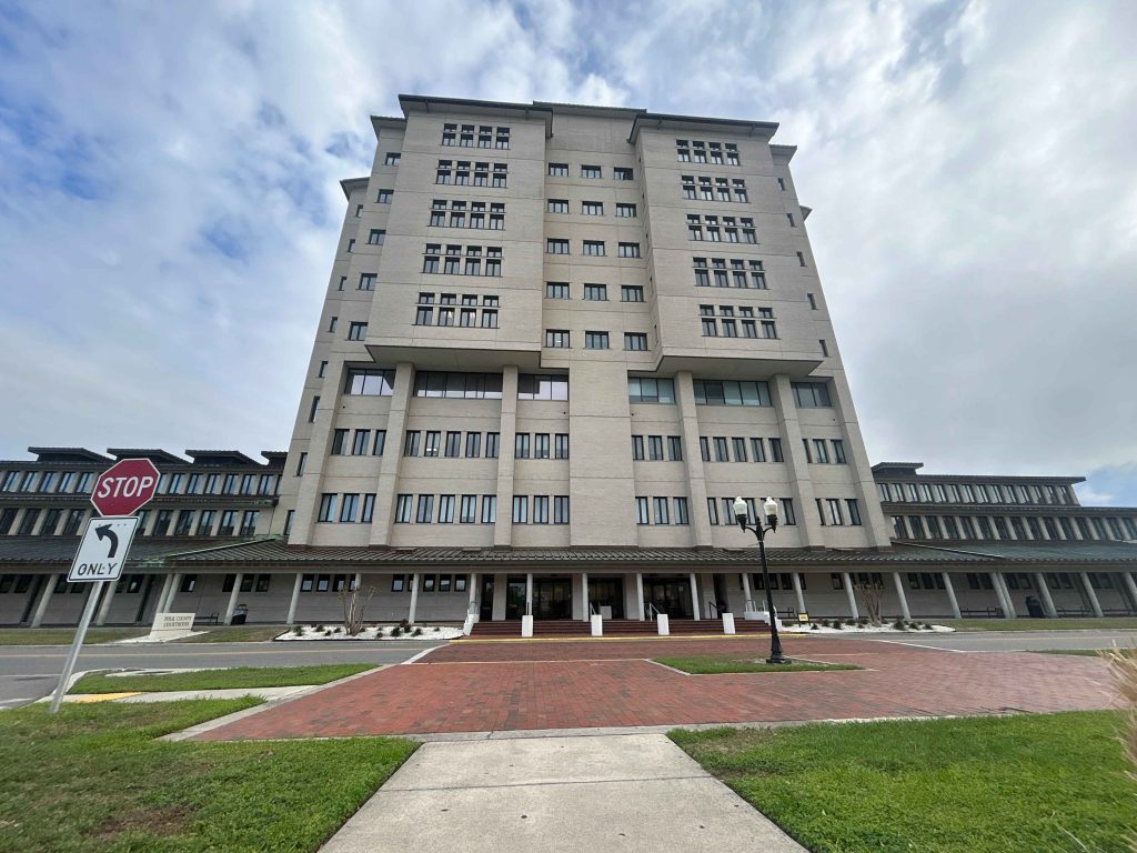 Polk County Courthouse in Bartow , FL - Local courthouse for Bartow probate lawyer Florida Probate Law Group. ((venue for Lakeland and Winter Haven Probate))